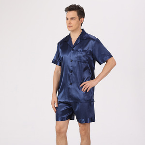 <span class=keywords><strong>Pigiama</strong></span> da <span class=keywords><strong>uomo</strong></span> <span class=keywords><strong>taglie</strong></span> <span class=keywords><strong>forti</strong></span> europee, completo estivo in raso traspirante e fresco, con pantaloncini e maglietta a maniche corte, tinta unita - Product Image 3