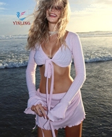 Ensemble de yoga 2 pièces pour femme : haut court à manches longues et décolleté en V profond à nouer, et short taille haute – Idéal pour le Pilates, l'entraînement, les loisirs et les activités sportives