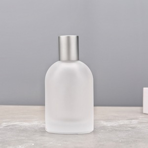 Flacons de <span class=keywords><strong>parfum</strong></span> à vaporiser 30ml 50ml 100ml – Flacons vaporisateurs givrés multi-capacités ronds vides pour <span class=keywords><strong>parfum</strong></span> - Product Image 2