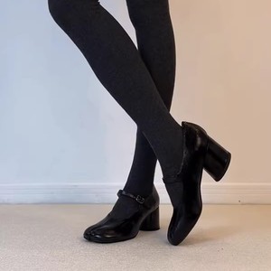Novedad 2026: Zapatos de cuero casuales para mujer, estilo retro, con tacón de bloque, puntera dividida, hebilla única y boca poco profunda. - Product Image 2