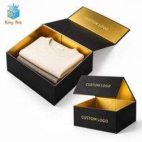 Boîte cadeau magnétique pliable de luxe pour vêtements, chemises et présentoirs de vente au détail haut de gamme en gros