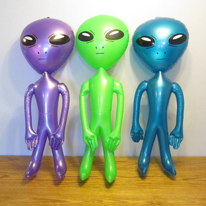 Mascote alienígena inflável de plástico personalizada de fábrica, brinquedo alienígena inflável em PVC 3D para crianças, modelo de vinil 3D inflável