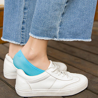 Chaussettes d'été en Silicone antidérapantes en soie pour femmes, couleur bonbon magique, invisibles, couleur unie, chaussettes sans spectacle