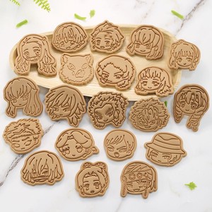 Emporte-pièce <span class=keywords><strong>Demon</strong></span> <span class=keywords><strong>Slayer</strong></span>, dessin animé 3D, emporte-pièce à pression 3D, moule à biscuits en pâte à sucre, outils de pâtisserie DIY - Product Image 4