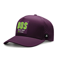 Op maat gemaakte rubberen PVC logo luxe 5-panel baseballcap trucker petten waterdichte lasergesneden geperforeerde sport touw pet golf pet