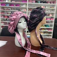 Bonnets en soie pour femmes avec grande tresse en satin, bonnet de douche réglable pour le sommeil de nuit