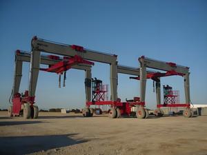 נייד 35 טון 60 טון 80 טון 50 טון 40 טון Rtg מחיר עגורן עם צמיג גומי ונשא straddle - Product Image 5