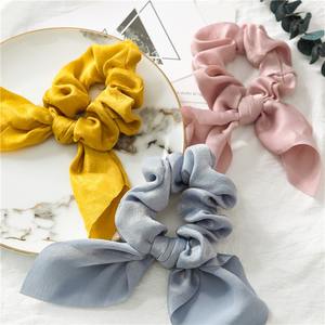Groothandel strik scrunchies kwast geknoopte satijnen scrunchies eenvoudige effen kleur scrunchies voor vrouwen - Product Image 3
