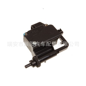 Moteur d'actionnement du bouchon de réservoir de carburant Rockwell FUG100500 pour Land Rover, pièce en plastique Sy 315 - Product Image 2