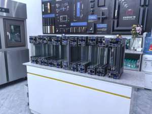 Fenêtre à battant moderne haute performance en aluminium à rupture de pont thermique avec <span class=keywords><strong>double</strong></span> <span class=keywords><strong>vitrage</strong></span> et joint EPDM pour salle de bain - Product Image 5