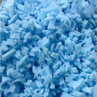 Oreiller pour les genoux en mousse à mémoire déchiquetée OEM d'usine BSCI avec gel de refroidissement pour dormeurs latéraux repose-jambes et soulagement de la douleur sciatique endormie