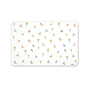 Set di tovagliette Excelsa da 6 pezzi Honolulu in plastica 43,5x29 cm multicolore riutilizzabili con motivo stampato a fumetti per uso domestico - Product Image 1
