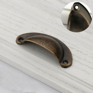 WEKIS Poignées de meuble en laiton rétro, forme coquille de boulette, poignées coquille antique, poignées de tiroir en métal semi-circulaires, pour cuisine et commode - Product Image 2