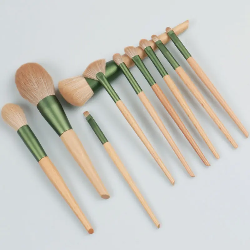 10Pcs Wholesale Fashion Natural wooden handle Makeup Brush Set High Quality Beauty products Cosmetic Tools Makeup brush set
