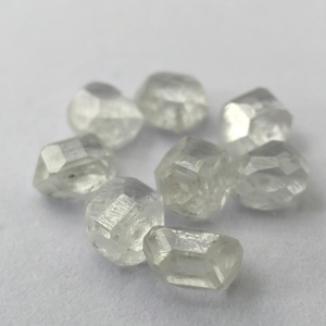 Laboratoire HPHT blanc d'apprentissage, matière première, <span class=keywords><strong>diamant</strong></span> rugueux, non gravé, 3 ct, g - Product Image 1