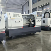Tour CNC horizontal robuste haute précision CK6150-1000, longueur de pièce maximale 3000 mm, déplacement 1000 mm, directement de l'usine