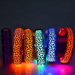 Logotipo personalizado de leopardo de impresión impermeable ajustable <span class=keywords><strong>Led</strong></span> <span class=keywords><strong>Collar</strong></span> de perro - Product Image 2