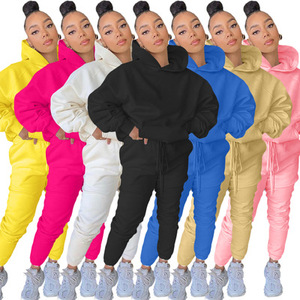 Lovely and Comfy Blank Jogging Suits 