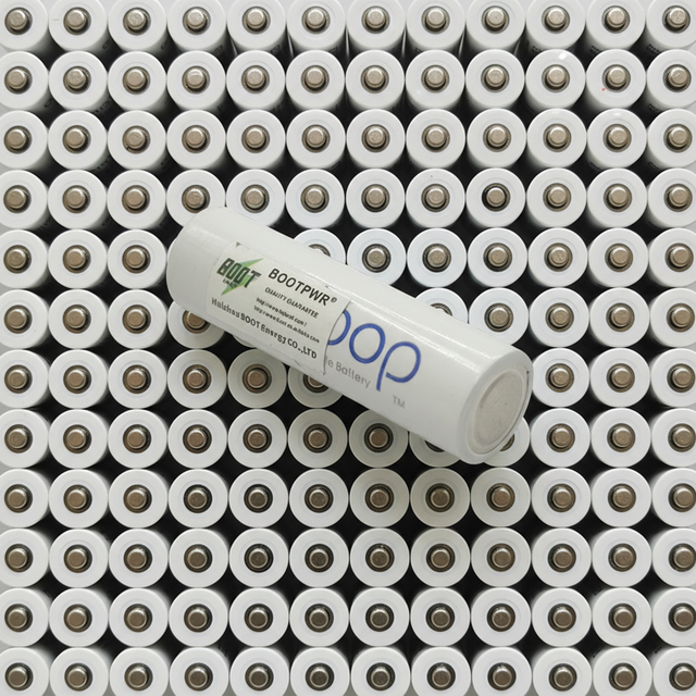 NI-MH 2000mAh White AA Rechargeable 1.2V Cells for Consumer Electronics Stock Available