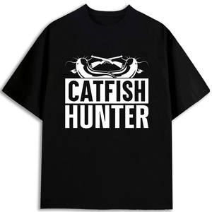 Camiseta Catfish Hunter 100% Algodón 180gsm Unisex Ropa de Pesca con Estampado Frontal Cuello Redondo Corte Regular Desde Nuestro Tienda - Product Image 1
