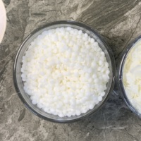 Granulés de cire de miel naturel blanc pur pour la fabrication de bougies de qualité supérieure rouges à lèvres produits de soins à domicile