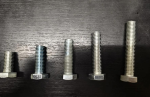 China Manufacturer Supply ASTM A193 B7 Alloy Steel Heavy Hex <b>Bolts</b> with 2H Nuts for High Temperature/Pressure Applications - Product Image 5
