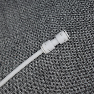 Conector de tubería de 1/4 pulgada de conexión rápida de 2 puntos rectos K1544 para purificadores de agua con puertos duales - Product Image 2