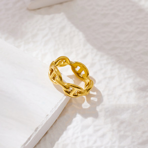 Anello in Vetro Elettroplaccato Personalizzato Stile Europeo Americano, Trendy, a Naso di Maiale, Non Sbiadisce, Modello Celebrità di Internet - Product Image 2