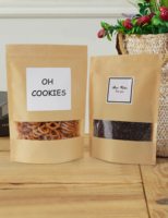 En stock – Sachet refermable à fermeture éclair 20x30cm, qualité alimentaire, en papier kraft brun avec fenêtre, type pochette stand-up