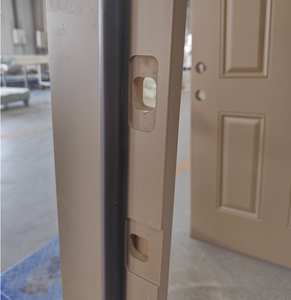 Puertas de Entrada de Fibra de Vidrio Precolgadas y Acabadas con Vidrio Ovalado de Latón, Estilo Guerra y Paz - Product Image 6