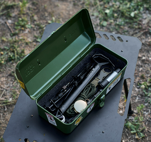 صندوق أدوات محمول باليد | صندوق تخزين للأغراض الخارجية - حقيبة حديدية مدمجة ومحمولة بتصميم يدوي مع ملصقات - Product Image 4