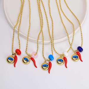 Collana con Ciondolo Occhio <span class=keywords><strong>Turco</strong></span> X199 in Vetro Rosso Peperoncino, Placcata Oro 18K, con Catena a Corda Intrecciata, Gioiello Esotico di Tendenza per Donna, Regalo alla Moda - Product Image 3