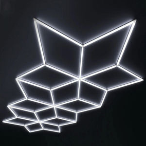 Lampe LED de garage Kit hexagonal d'éclairage de lavage de voiture IP67 étanche 220V Lampe d'atelier pour <span class=keywords><strong>centre</strong></span> de détail de véhicules - Product Image 1