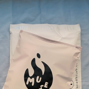 Manufacturer Direct PE Zipper Plastic Bags <b>Garment</b> Bags Custom Logo Beige Ziplock Bag for Food & Clothing Packaging - Product Image 4