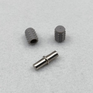 ชั้นวางของโลหะพร้อมปลอกยาง ทนทานสำหรับยึดแผ่นกระจกในตู้ - Product Image 3