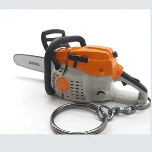 Llavero con Mini Motosierra Eléctrica Stihl, Regalo para Navidad, para un Compañero de Clase - Product Image 5