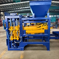 Machine de fabrication de blocs de béton hydraulique entièrement automatique pour la production de briques creuses et pleines, fournie directement par l'usine
