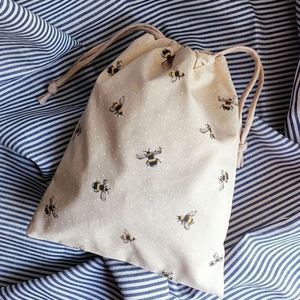 China Manufacturer Small Custom Printed Natural Canvas Drawstring <b>Bag</b> Promotional Organic Recycled Cotton Canvas <b>Fabric</b> <b>Bag</b> - Product Image 1