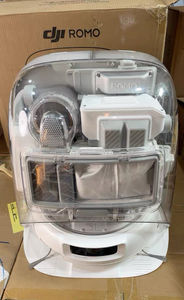 Aspiradora Robótica ROMO P Original con Cubierta Transparente para una Vista Clara de la Estructura Mecánica Intrincada y Artesanía Meticulosa - Product Image 3