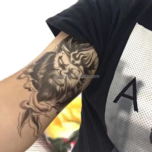 <span class=keywords><strong>Tatuaggi</strong></span> temporanei personalizzati di trasferimento dell'acqua nera di alta qualità per gli uomini <span class=keywords><strong>tatuaggi</strong></span> di body art adesivi non tossici sicuri - Product Image 3