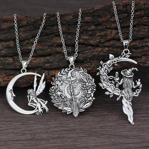 Collar con Colgante de Bruja Gótica de Halloween con Calavera, Luna y Estrella, Sombrero Mágico Misterioso, Escoba de Bruja, Joyería de Moda Gótica para Fiesta Rock, Regalo - Product Image 1