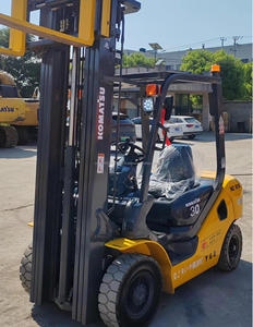 Montacargas Komatsu Usado de 3 Toneladas, 6 Metros, 3 Mástiles, Desplazamiento Lateral, Original de Japón, Montacargas de Combustión Interna - Product Image 6