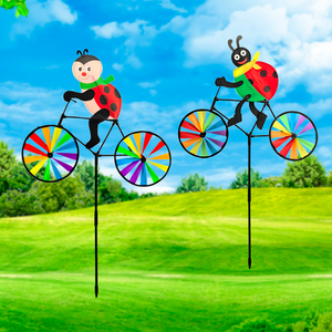 Molino de Viento Decorativo para Jardín con Diseño de Animal Montando una Bicicleta, Tridimensional, de Plástico, Impermeable, Creativo, con Base - Product Image 1