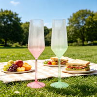 Verres à vin en plastique incassable 170 ml avec logo personnalisé, gobelet à champagne côtelé dégradé, verrerie élégante pour fêtes, vente en gros
