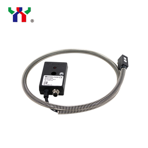 Type-TW10 Cảm Biến VISOLUX 4 Chân 20Mm - Product Image 1