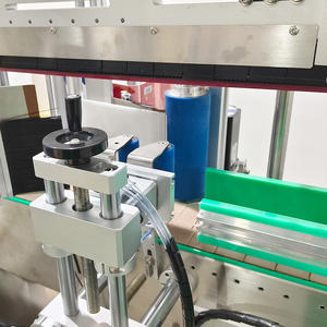 Etichettatrice universale dedicata all'etichettatrice per bottiglie piatte e rotonde - Product Image 5