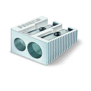 Sacapuntas Metálico STAEDTLER de 2 Orificios, 1.5x3cm - Product Image 1