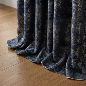 Rideaux occultants jacquard texturés en marbre de luxe DaiRui, bleu marine argenté métallisé, avec œillets, pour salon - Product Image 5