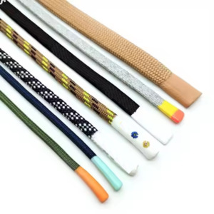 Cordon élastique personnalisé pour sweats à capuche Cordon et corde plate Cordon de serrage en polyester avec pointe en silicone et en métal pour vêtement - Product Image 4