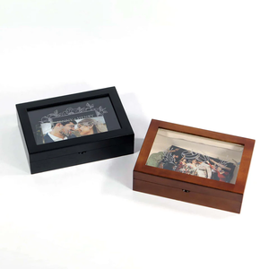 Caja <span class=keywords><strong>de</strong></span> Fotos <span class=keywords><strong>de</strong></span> Madera para Boda JUNJI, Caja Decorativa con Tapa para Guardar Recuerdos, Regalo Exquisito Grabado para Fotógrafo - Product Image 4